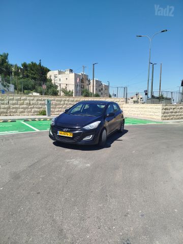 יונדאי i30