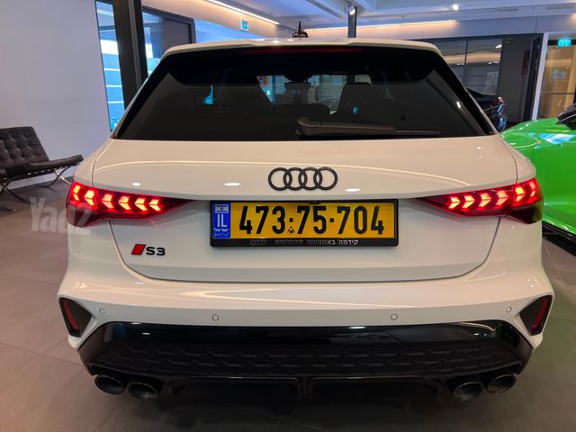 אאודי S3