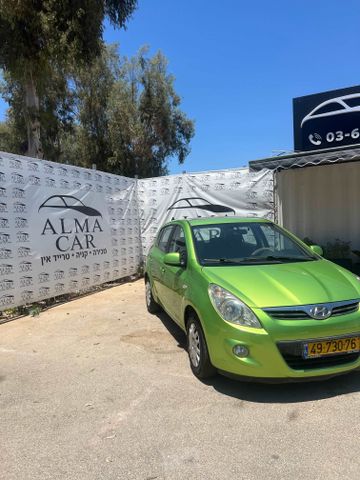 יונדאי i20