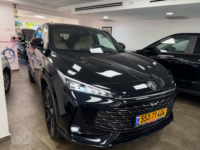 אם ג'י HS