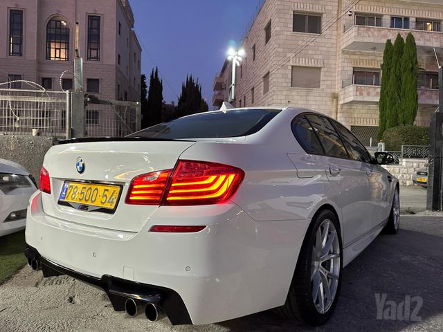 ב מ וו M5