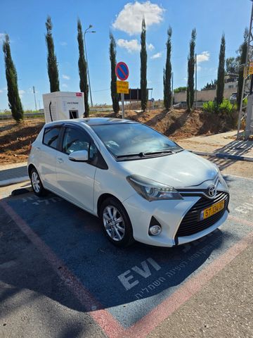 מודעת רכב טויוטה יאריס