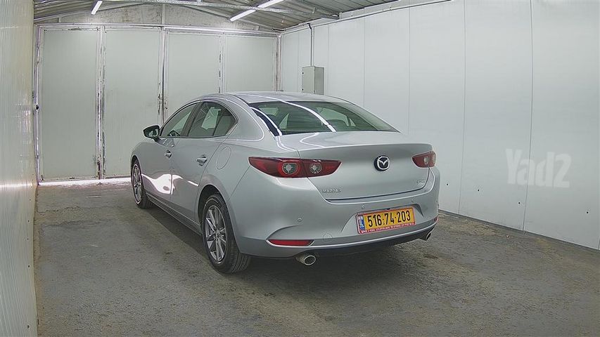 מודעת רכב מאזדה 3