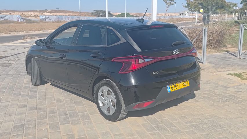 מודעת רכב יונדאי i20