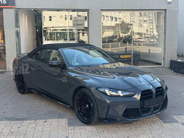 ב מ וו M4
