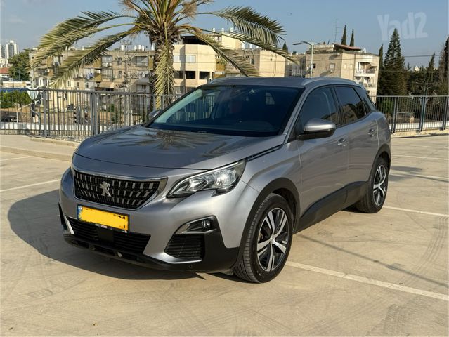 פיג'ו 3008