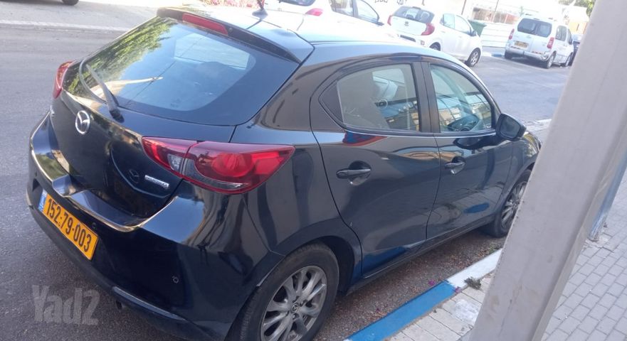 מודעת רכב מאזדה 2 2