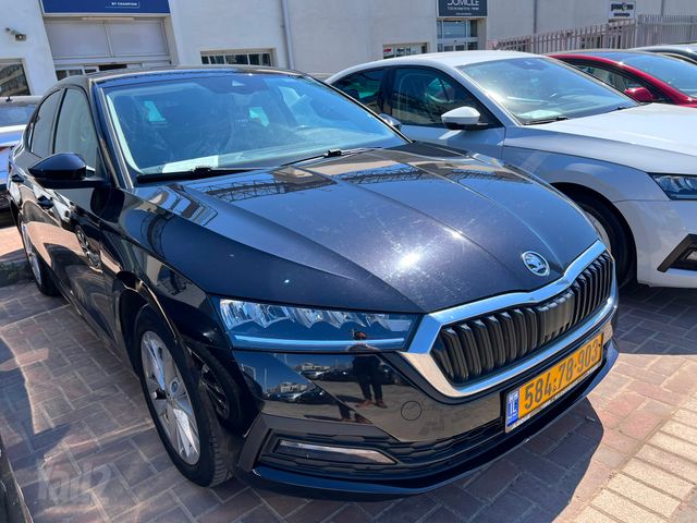 סקודה אוקטביה