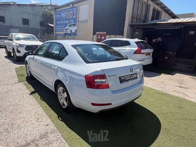 סקודה אוקטביה 