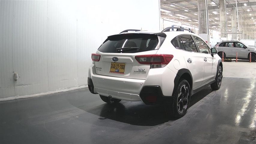 סובארו XV