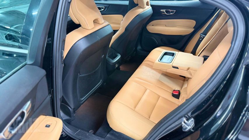 וולוו S60
