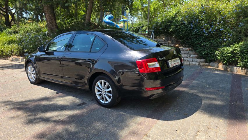 סקודה אוקטביה