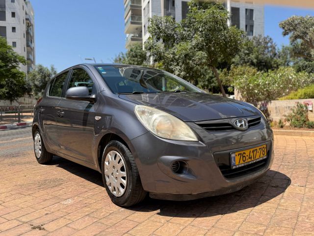 יונדאי i20