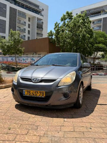 יונדאי i20