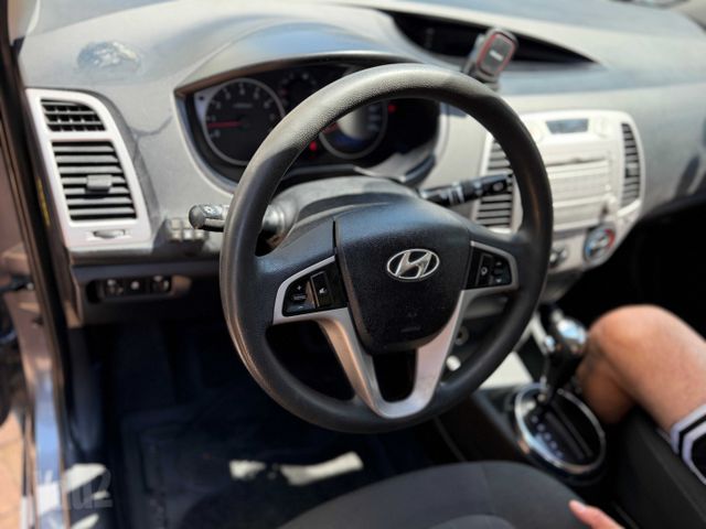 יונדאי i20