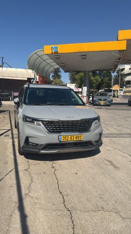 מודעת רכב קיה קרניבל