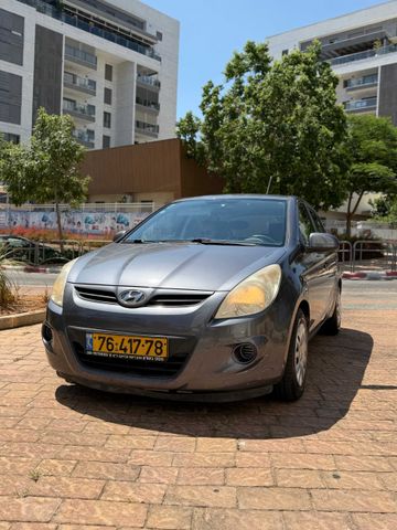 יונדאי i20