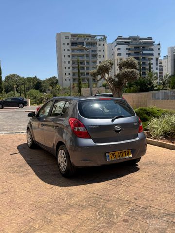 מודעת רכב יונדאי i20