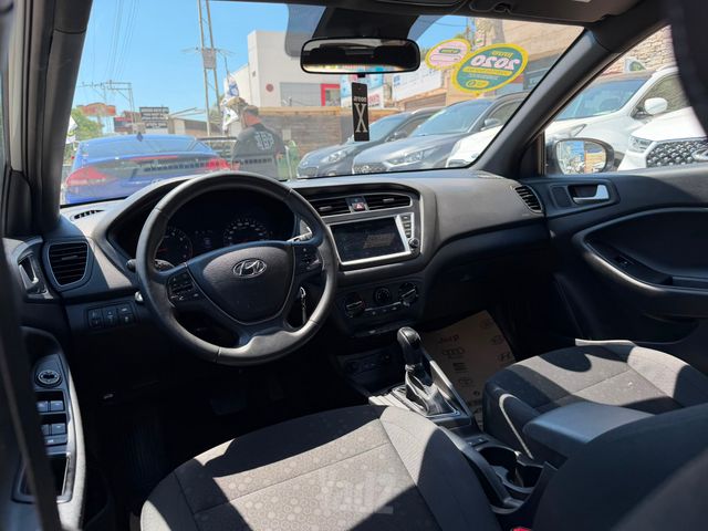 יונדאי i20