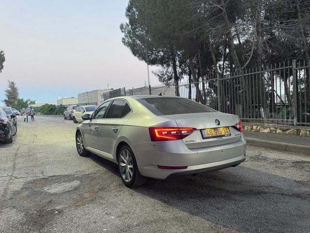 סקודה סופרב