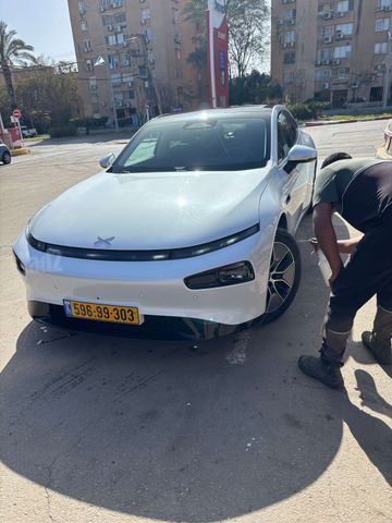 מודעת רכב אקספנג P7