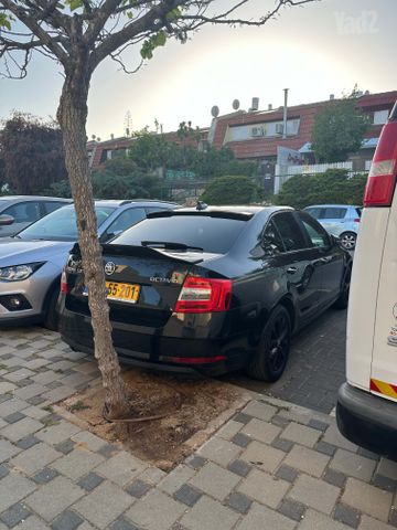 סקודה אוקטביה