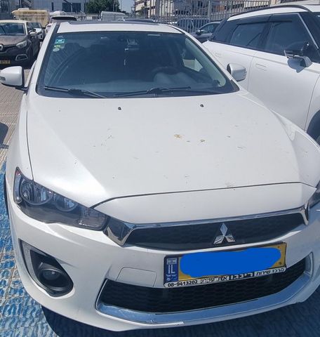 מיצובישי לנסר