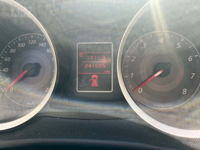 מיצובישי לנסר