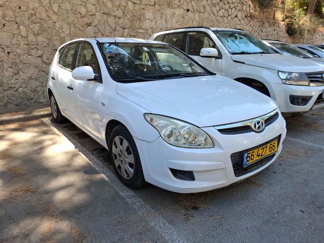 יונדאי i30