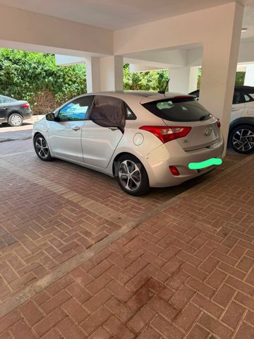 יונדאי i30