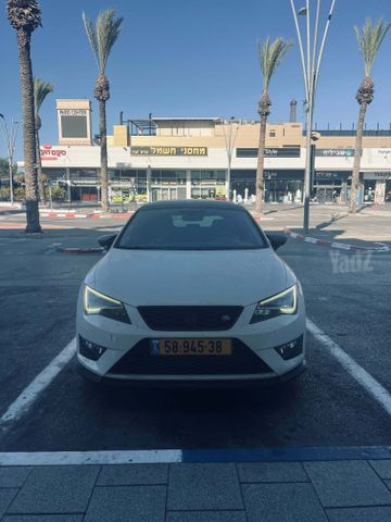 סיאט לאון
