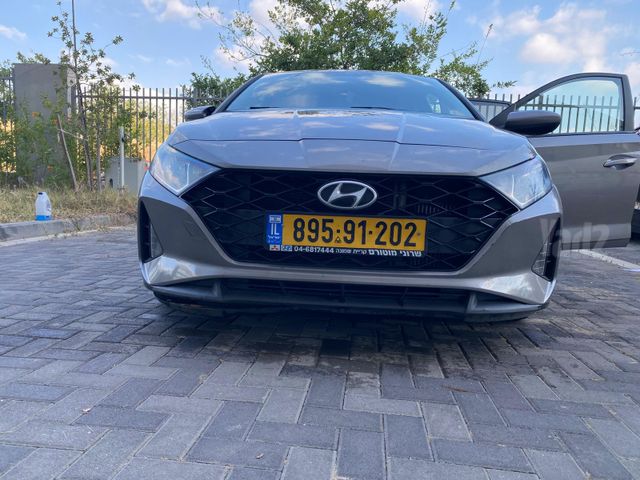 מודעת רכב יונדאי i20
