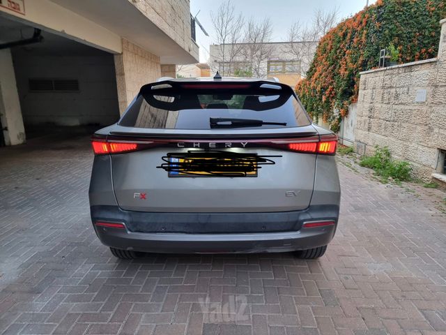 צ׳רי FX