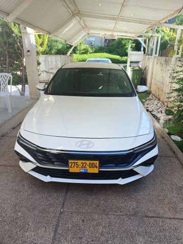 יונדאי אלנטרה