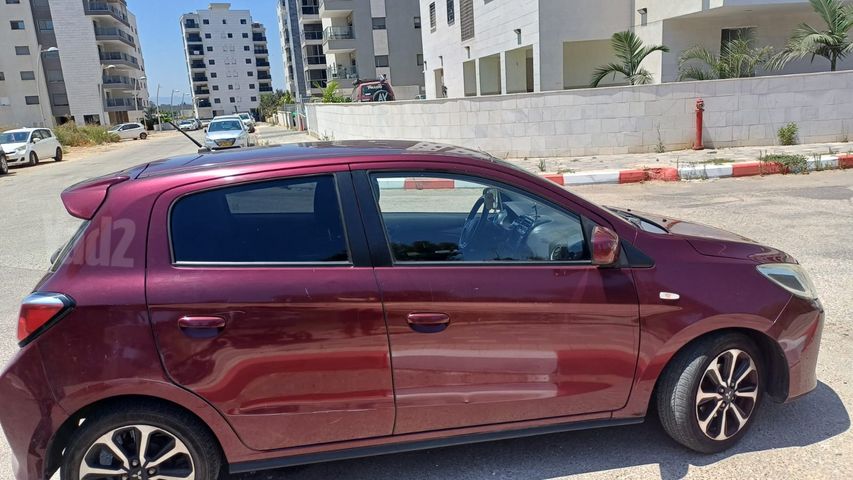 מיצובישי ספייס סטאר