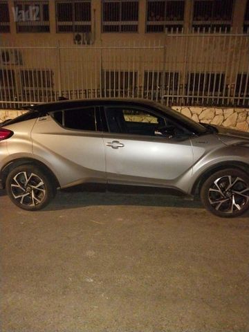 טויוטה C-HR