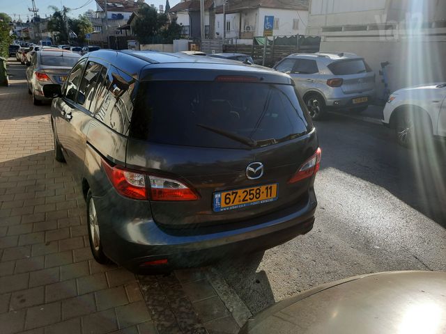 מאזדה 5