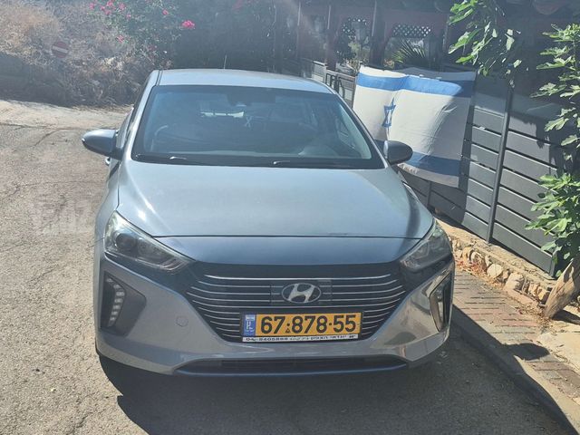 יונדאי איוניק