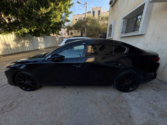 מאזדה 3