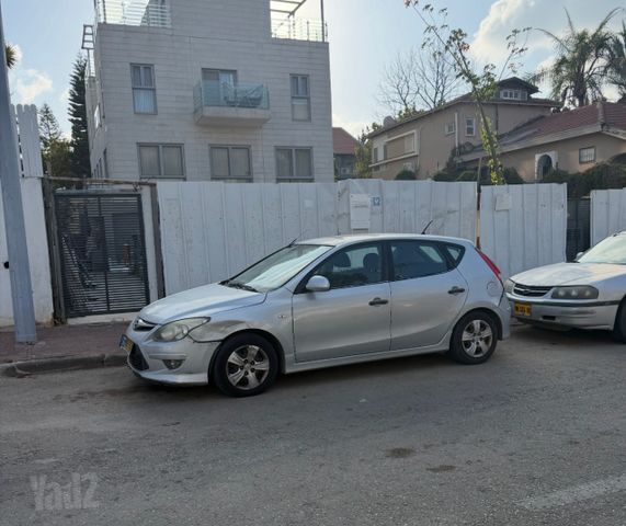 מודעת רכב יונדאי i30