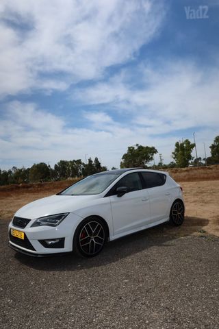 סיאט לאון