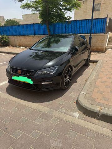 מודעת רכב סיאט לאון