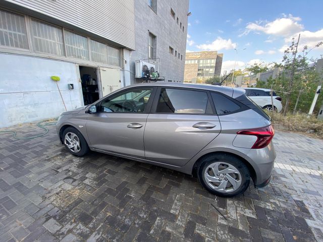 יונדאי i20