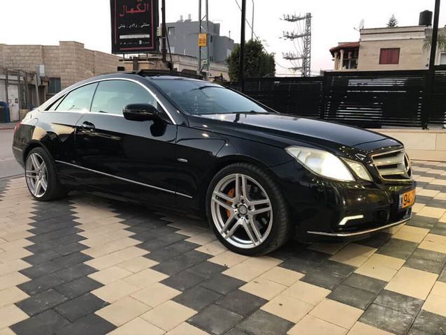 מודעת רכב מרצדס-בנץ E-class