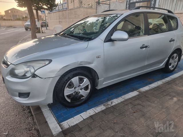 יונדאי i30