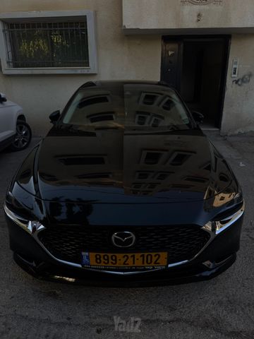 מאזדה 3