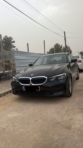 מודעת רכב ב מ וו סדרה 3