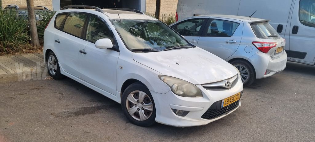 יונדאי i30