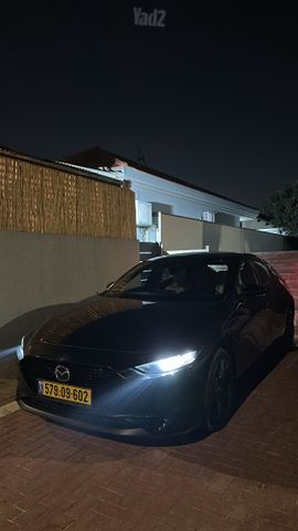 מאזדה 3
