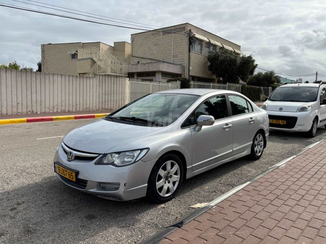 הונדה סיוויק